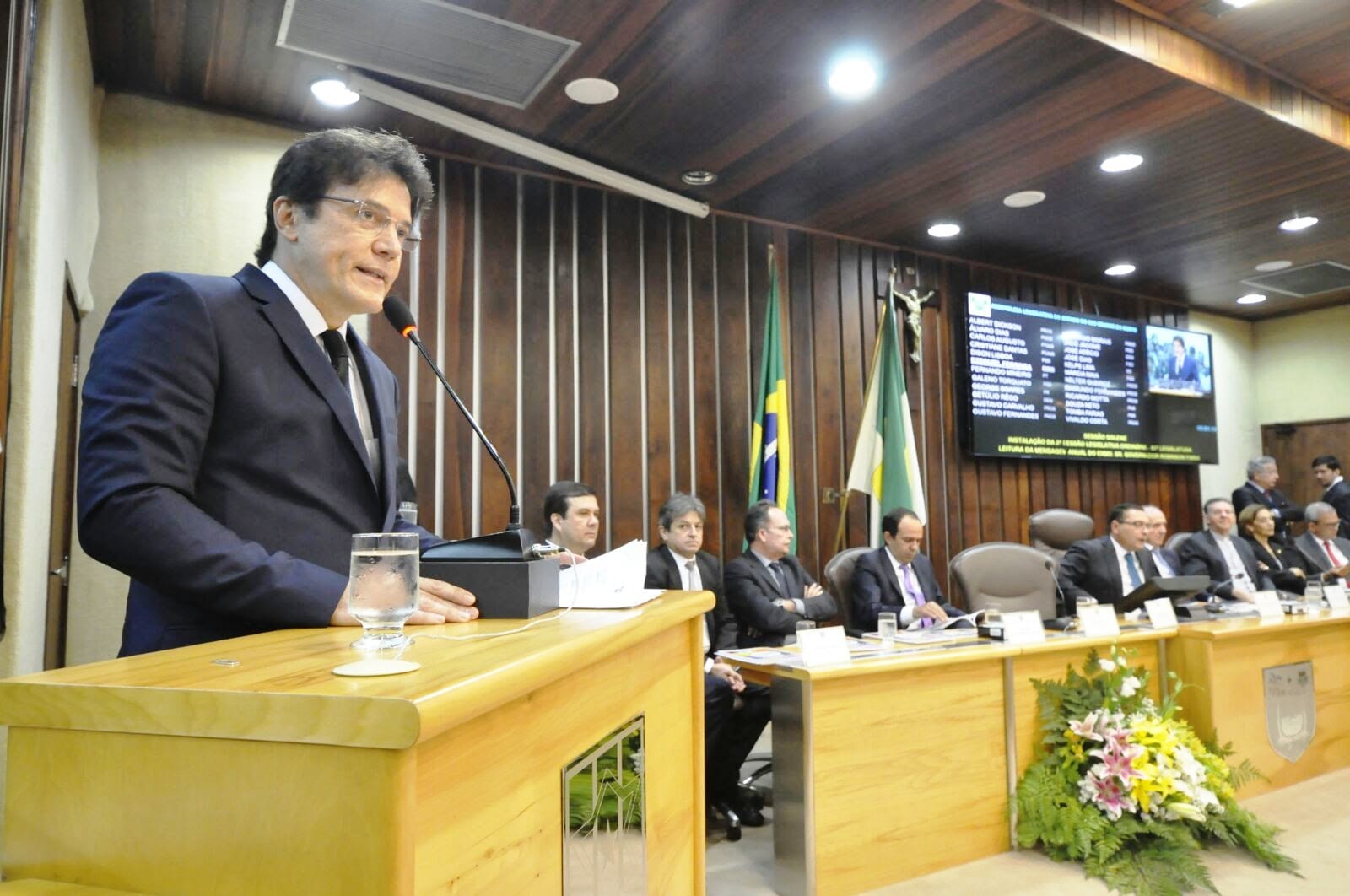 Robinson usa FAPERN para acomodar aliados e revolta pesquisadores