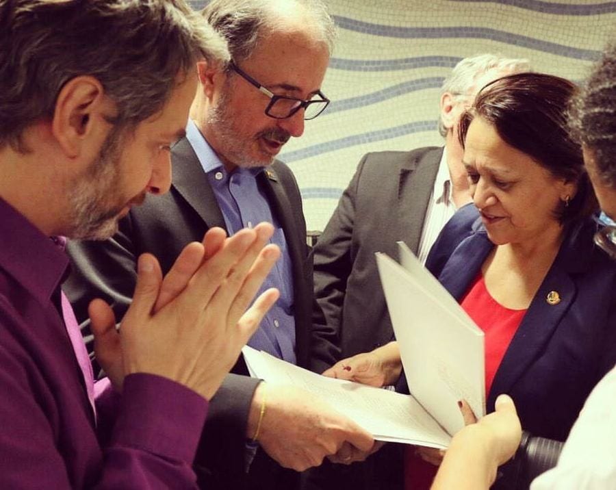Política Nacional de Leitura vira lei criada por professora eleita no RN
