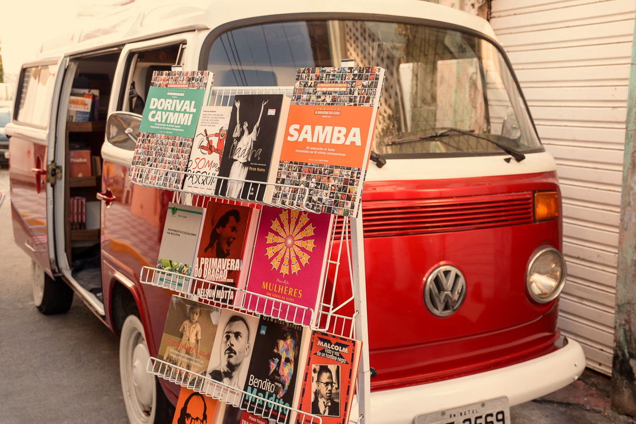 Livraria Vermelha: a revolução dos livros rebeldes a preços camaradas