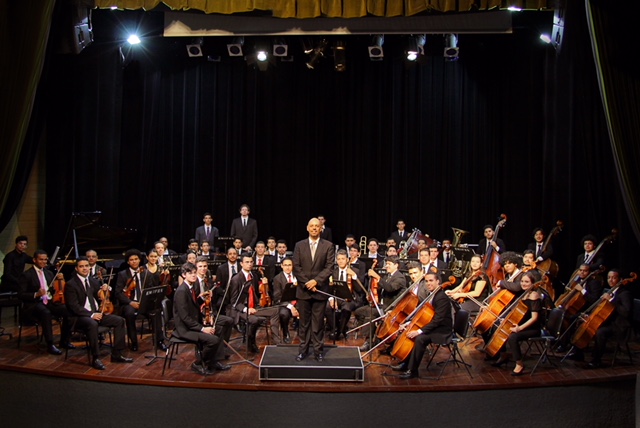 OSUFRN e Madrigal fazem concerto antes de viagem ao Vaticano