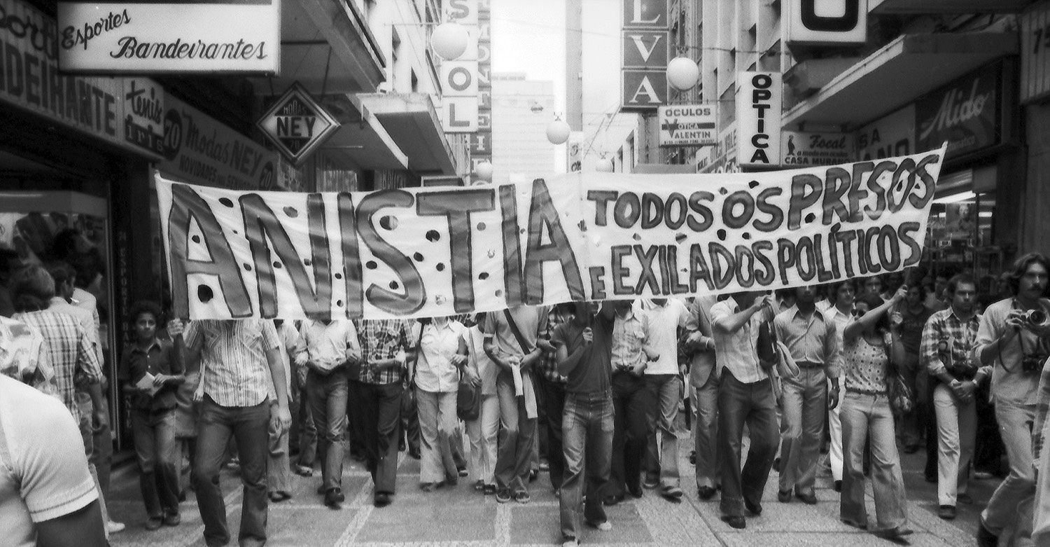 Styvenson quer CPI sobre anistiados; Natália cobra crimes protegidos pela anistia