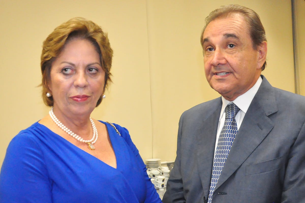 Acusação contra José Agripino e Rosalba por propina de R$ 1 milhão gera denúncia de improbidade