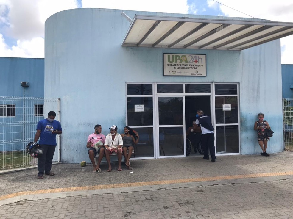 Médica relata drama em Natal: superlotação em UPAs e falta de cilindros de oxigênio para transporte de pacientes