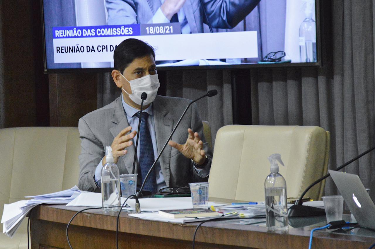Controlador afirma que contratos da pandemia seguiram lei federal