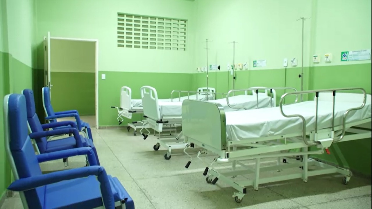 Adolescente de 14 anos morre no RN à espera de vaga em UTI pediátrica para pacientes com covid-19; jovem não era vacinado