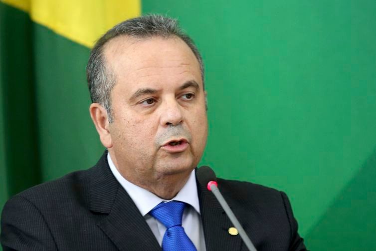 Governo do RN rebate Rogério Marinho sobre obra não iniciada da RN-105: “sem escrúpulos e precisa de projetos alheios para chamar de seus”