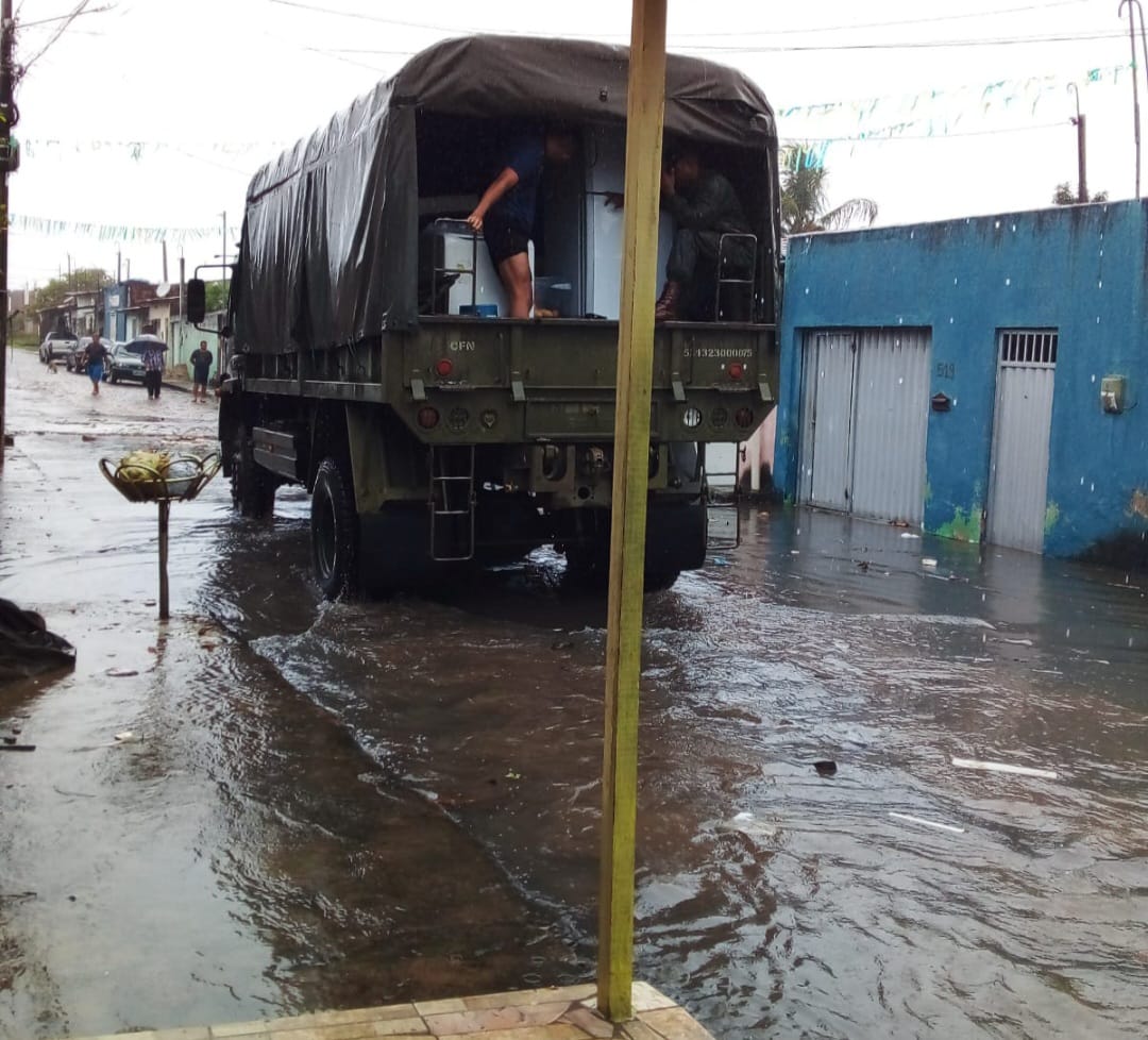 Moradores do Loteamento José Sarney têm casa alagada pela 2ª vez este ano; Ocupações fazem campanha