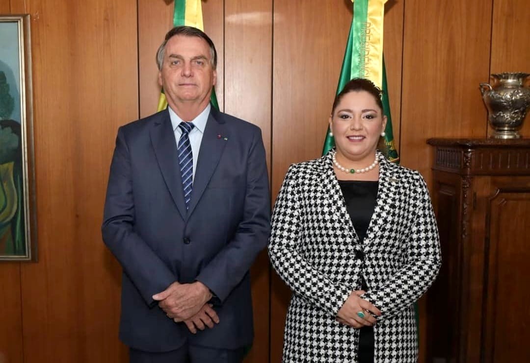 Comissão confirma plágio e reitora bolsonarista da Ufersa deve perder o cargo