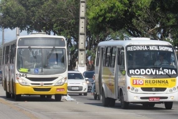 Prefeito de Natal veta lei que garantia que mudanças em rotas ou corte de linhas de ônibus fossem avaliadas antes por população