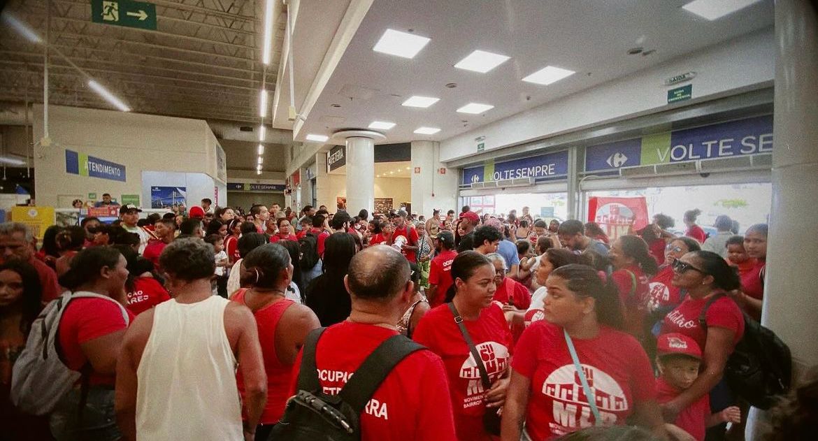 Ocupação na rede Carrefour conquista 6 mil cestas básicas no Brasil