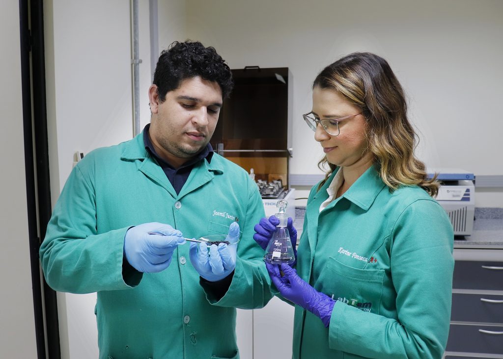 UFRN desenvolve material de baixo custo para tratar resíduo industrial