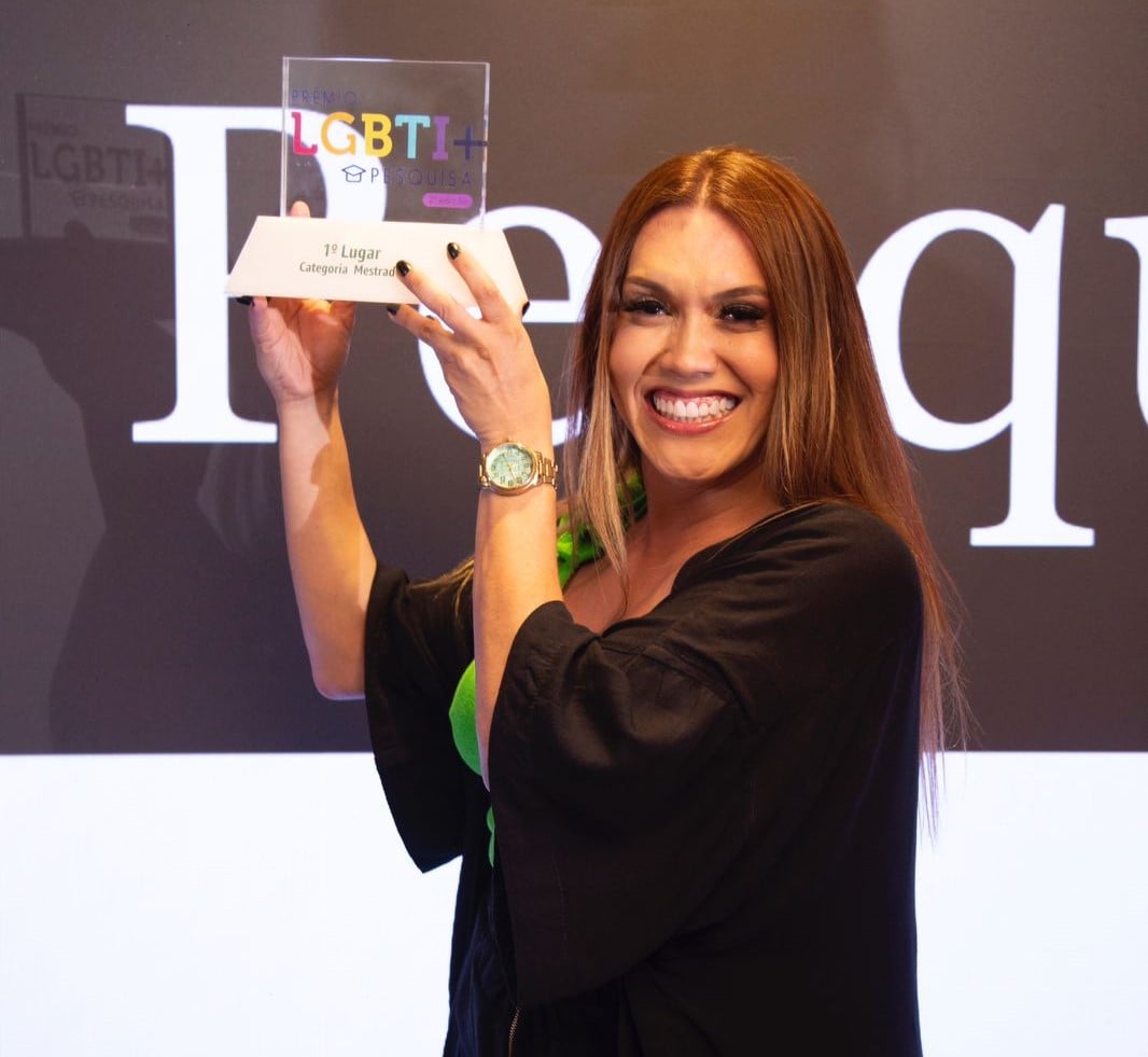 Professora ganha prêmio LGBT por pesquisa desenvolvida no IFRN