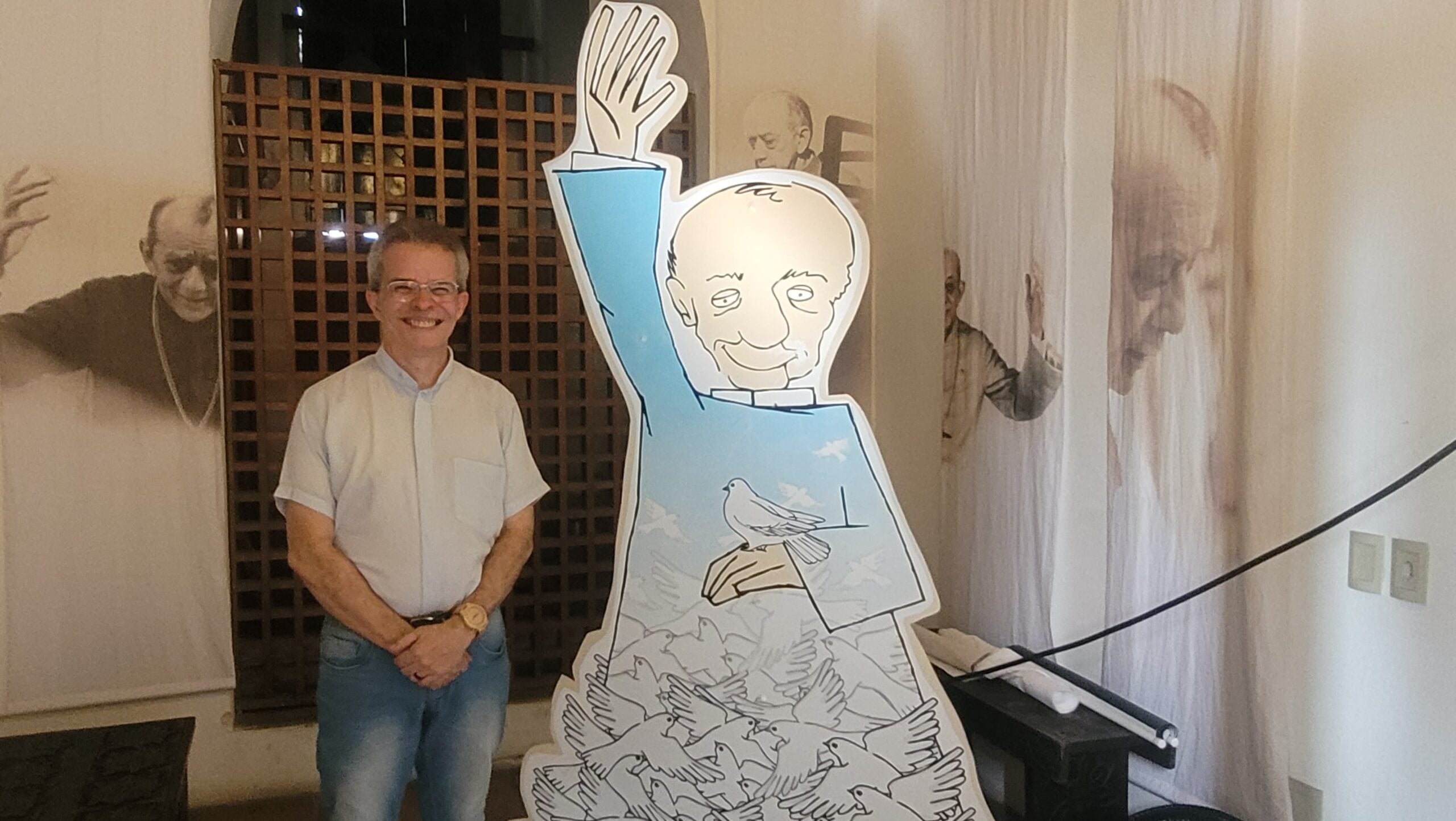 O guardião: padre do RN acolhe fiéis na igreja de Dom Helder Camara