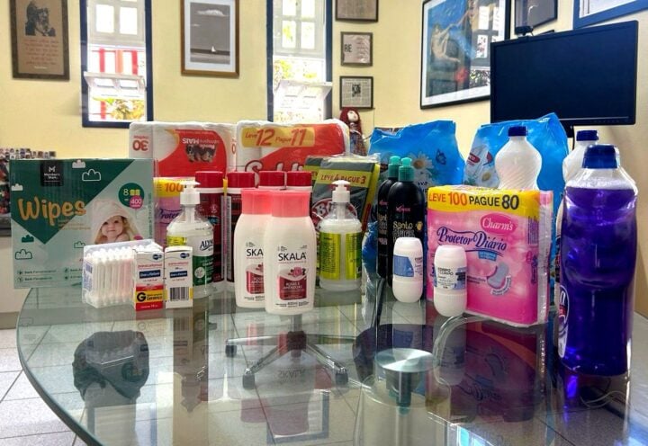 Colégio em Natal coleta materiais para mulheres privadas de liberdade