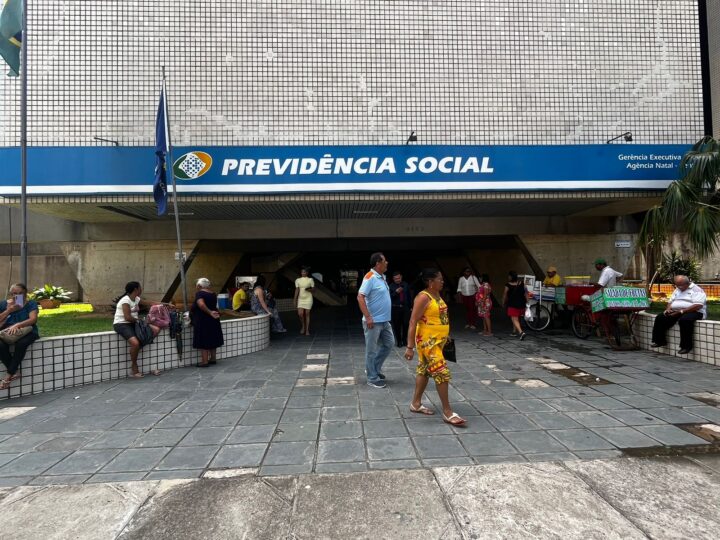 INSS inicia pagamento antecipado da primeira parcela do 13º no RN