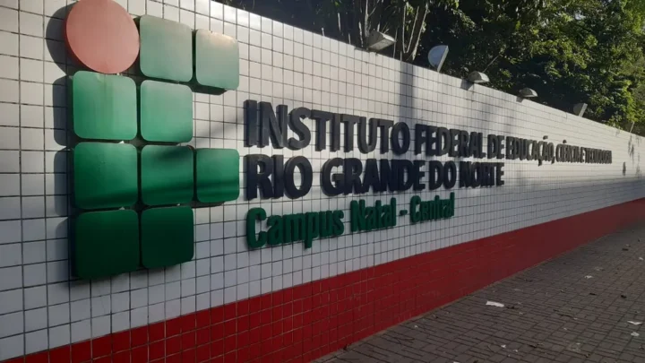 Após greve, IFRN recomenda suspensão do calendário acadêmico de 2024