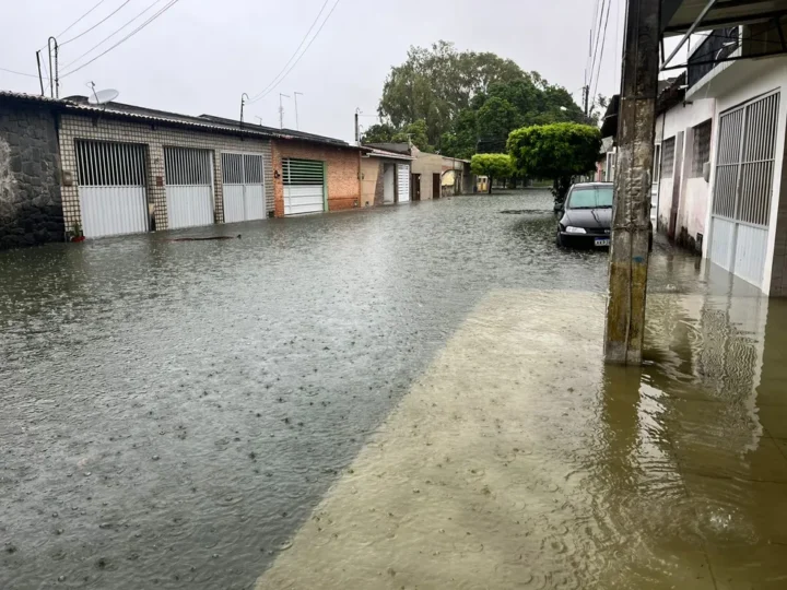 Depois do alagamento: como vivem os refugiados climáticos em Natal