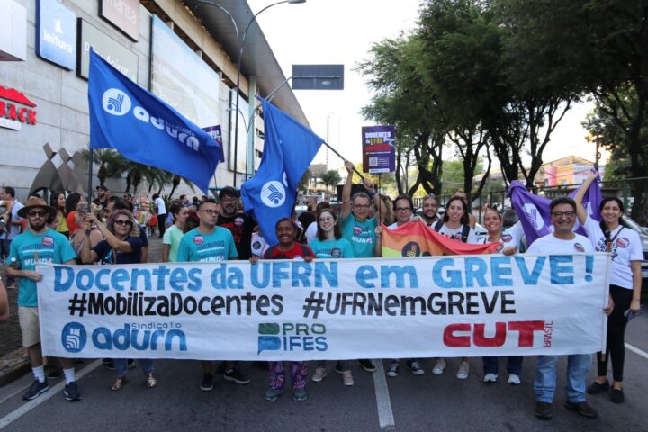 Embate entre PROIFES e ANDES sobre greve tem novo capítulo