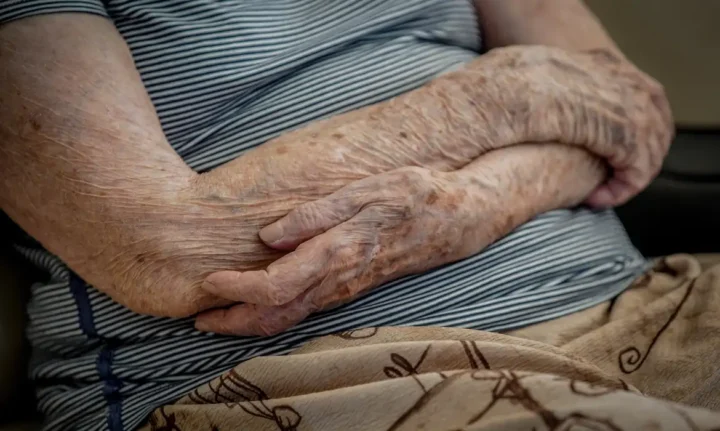 Violência à pessoa idosa: 90% dos casos no RN ocorrem em casa