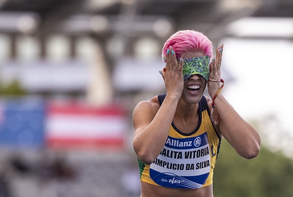 Conheça Thalita Simplício, paratleta do RN que vai aos Jogos de Paris