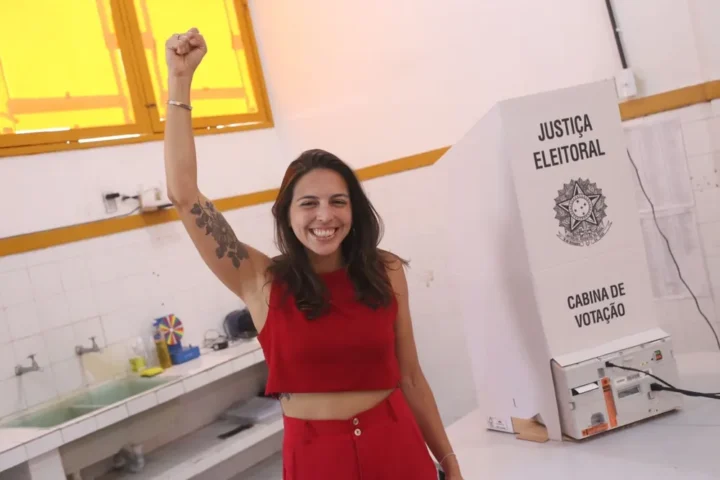 Natália Bonavides vai denunciar 