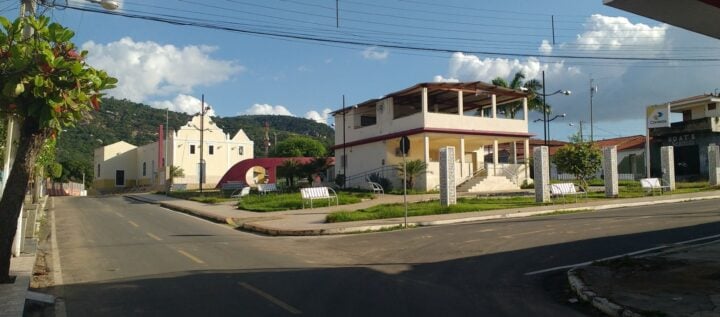 Irmão de prefeito assassinado deve retomar controle da Prefeitura de João Dias