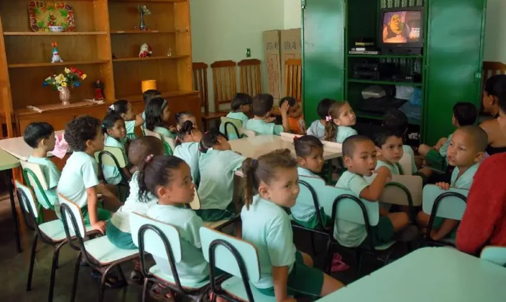 Frequência escolar de anos iniciais em Natal está em queda desde 2016