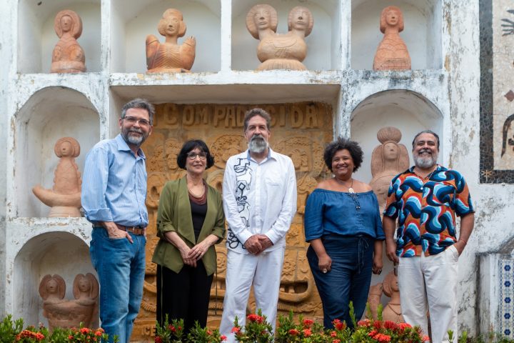 Movimento Armorial de Ariano Suassuna faz 50 anos com exposição gratuita em Natal