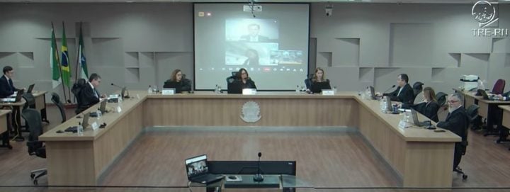 Justiça: Natália ganha tempo extra de propaganda para rebater fake news de Paulinho