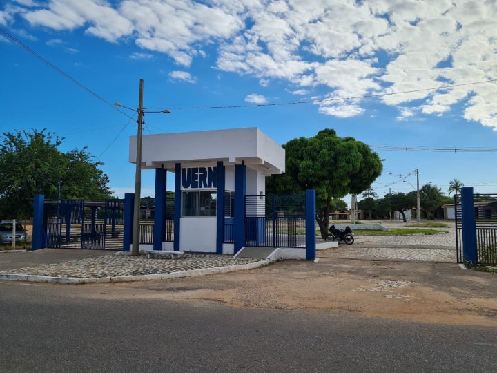 Deputados do RN rejeitam cotas para pós-graduação na Uern