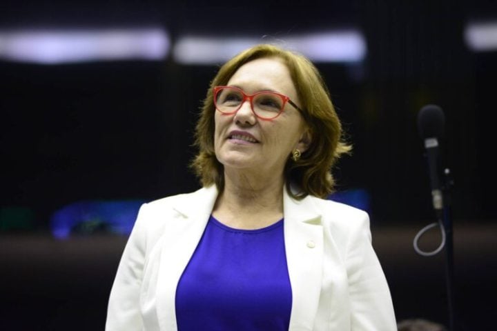 Pelo RN, apenas Zenaide vota contra aumento do nº de deputados