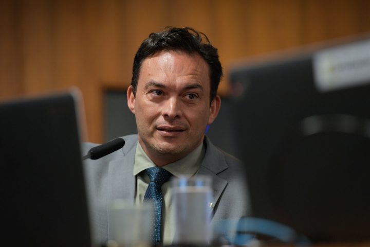 Styvenson deve perder vaga na Mesa Diretora do Senado