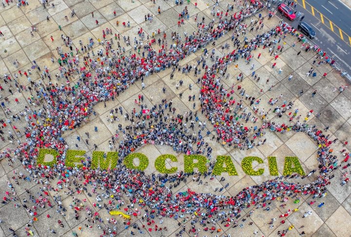 De 24 projetos em defesa da democracia parados no Congresso, ao menos dois são do RN