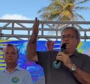 Depois de acusar Rogério de “sabotar” Natal, Álvaro promete estar com ele em 2026