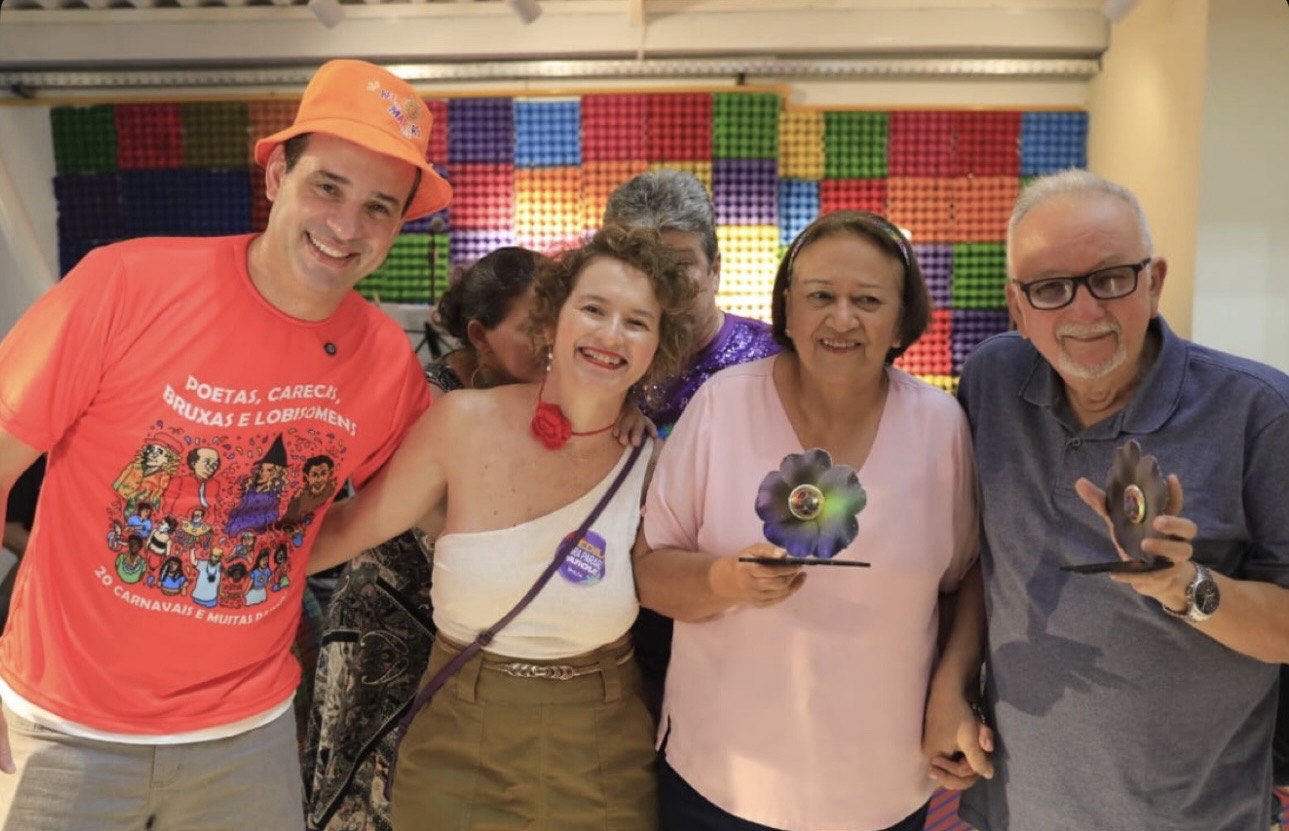Unidos de 2026: Fátima e Cadu Xavier desfilam juntos nas prévias do carnaval