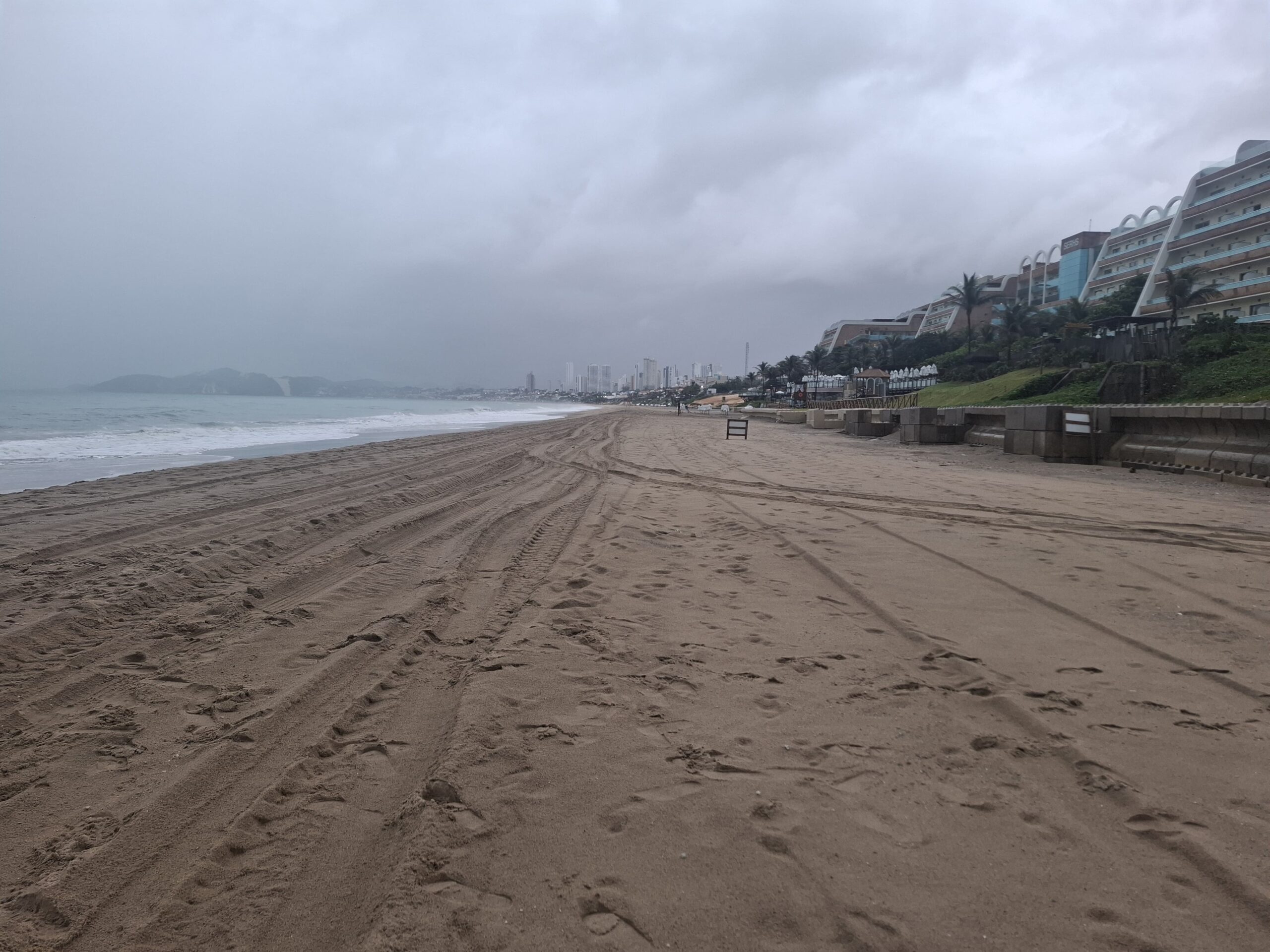 Ponta Negra: Drenagem é concluída, mas novos alagamentos podem ocorrer