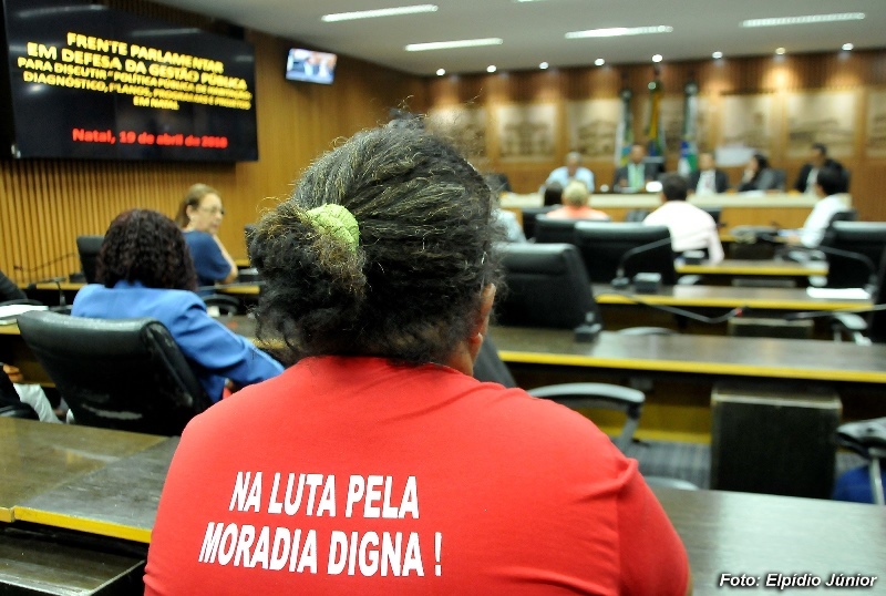 A farsa da CEI e a violência política contra as mulheres que lutam por direitos