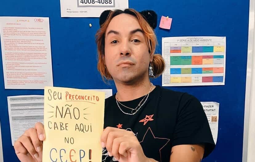 Professora trans potiguar viraliza nas redes ao mostrar rotina com alunos