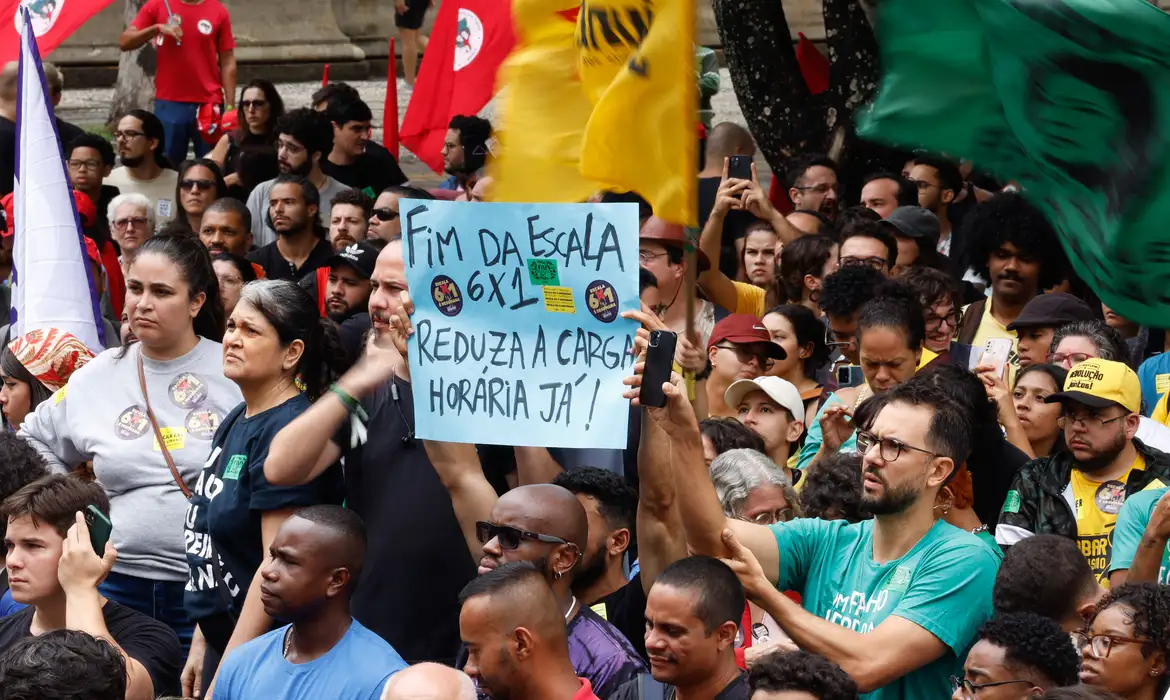 Plebiscito Popular sobre fim da escala 6x1 começará construção no RN