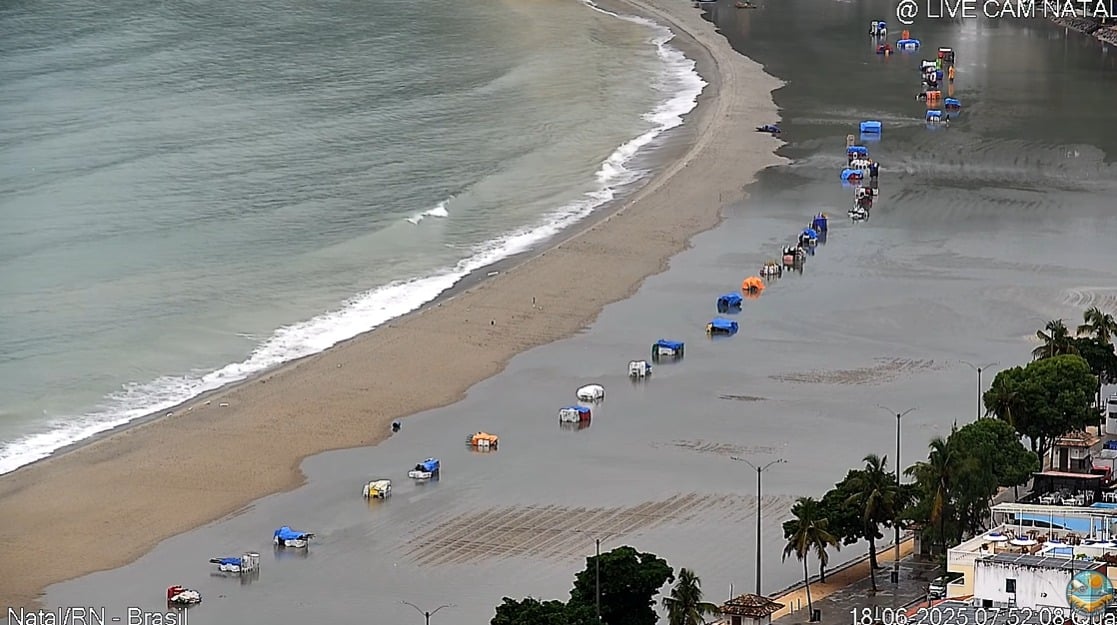 Estudo da Prefeitura reconhece alagamentos em Ponta Negra e admite erosão
