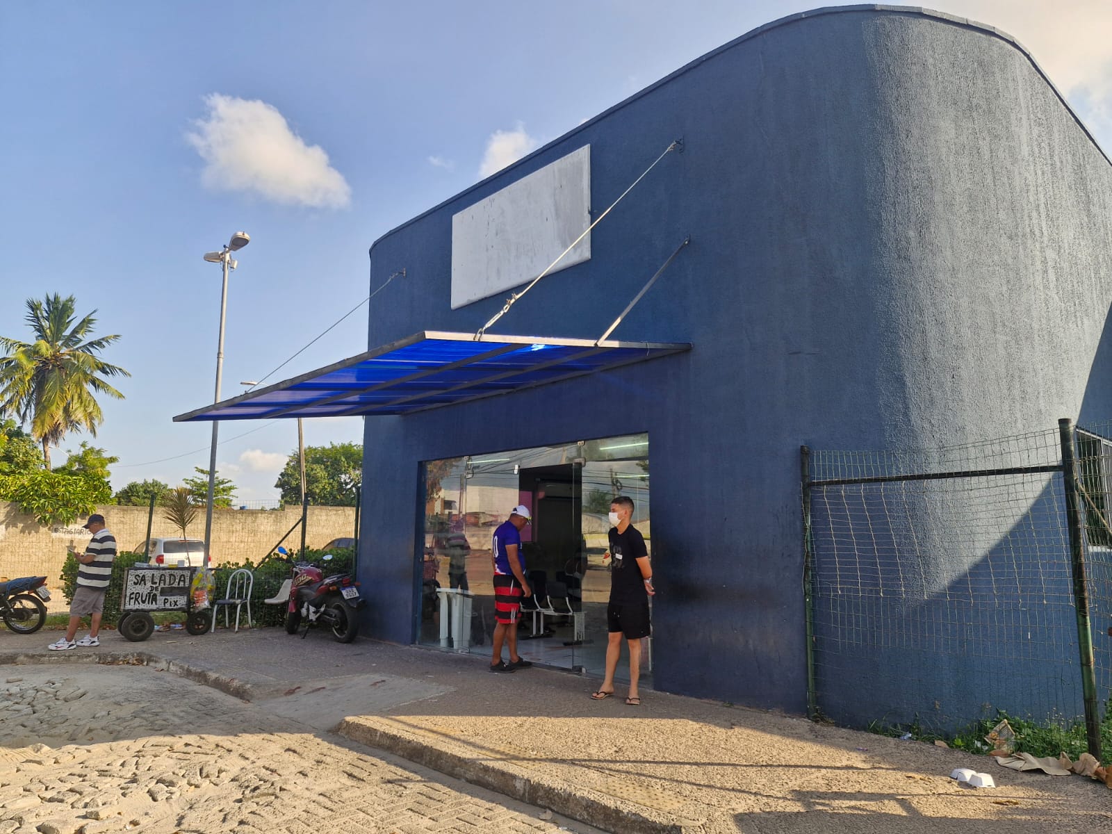 Em meio a indecisão sobre terceirização, pacientes esperam até 7h em UPAs de Natal