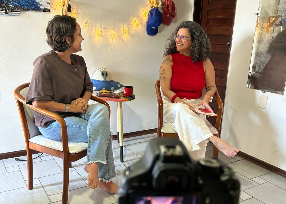 Jornalista do RN lança podcast com foco na literatura feminina nordestina