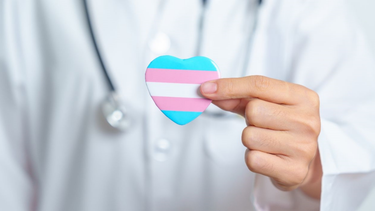 Novembro Azul: câncer de próstata também é tema para mulheres trans e travestis