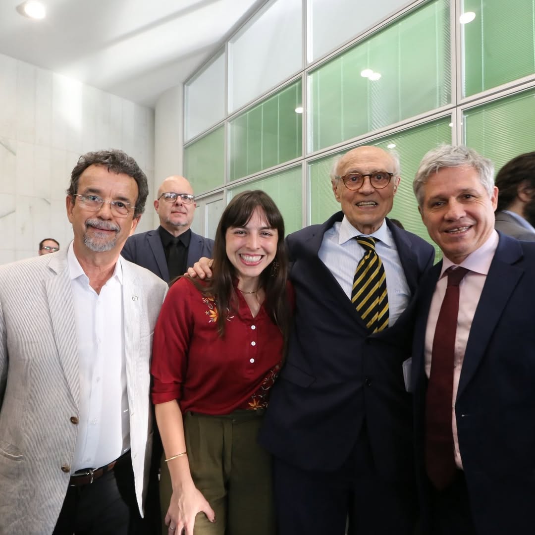 Mineiro e Natália articulam regulamentação da cannabis medicinal