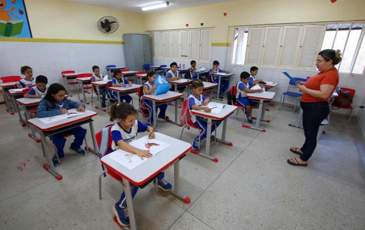 Prefeitura do Natal abre seleção para professores temporários
