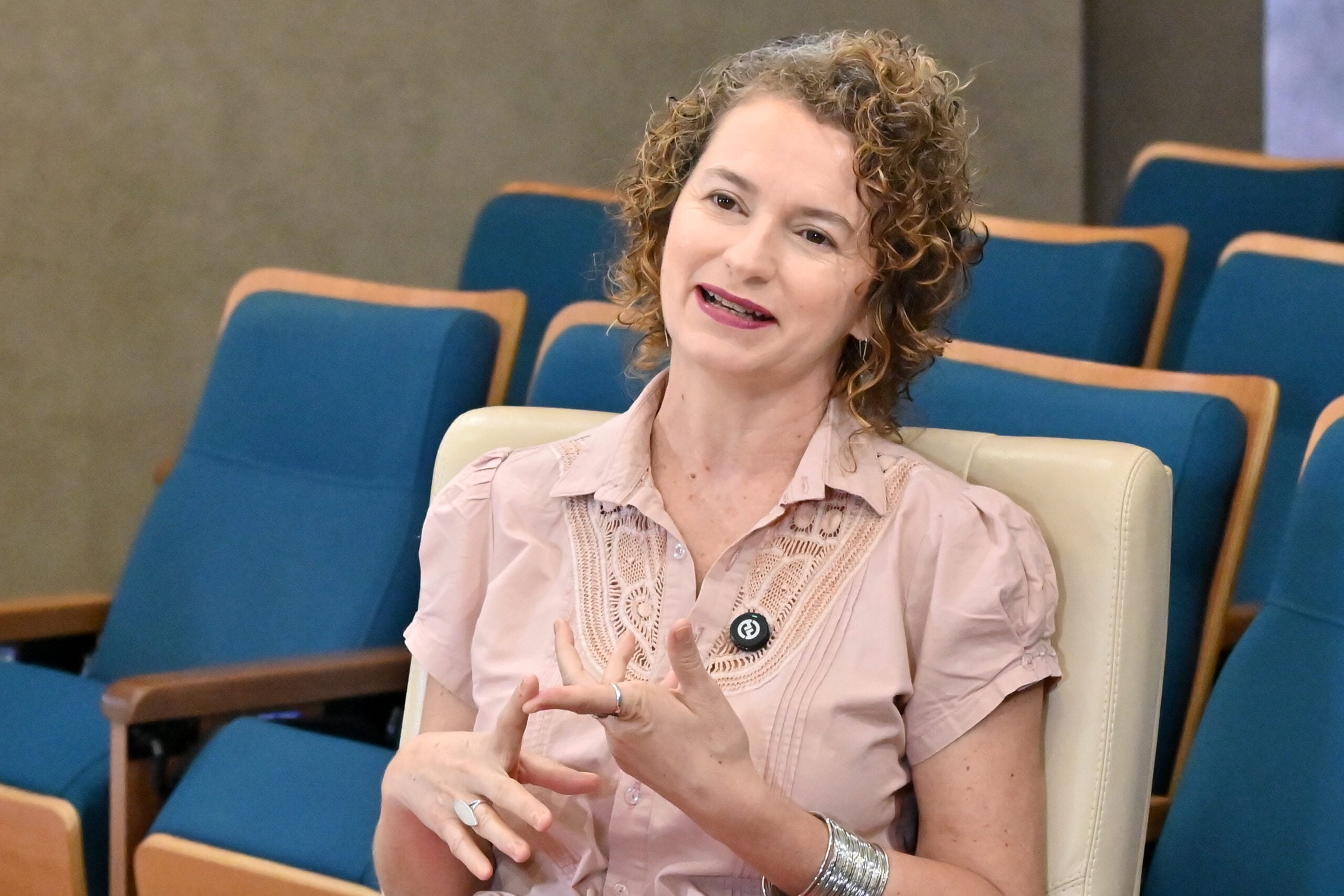 Isolda Dantas: “Walter foge da responsabilidade” 