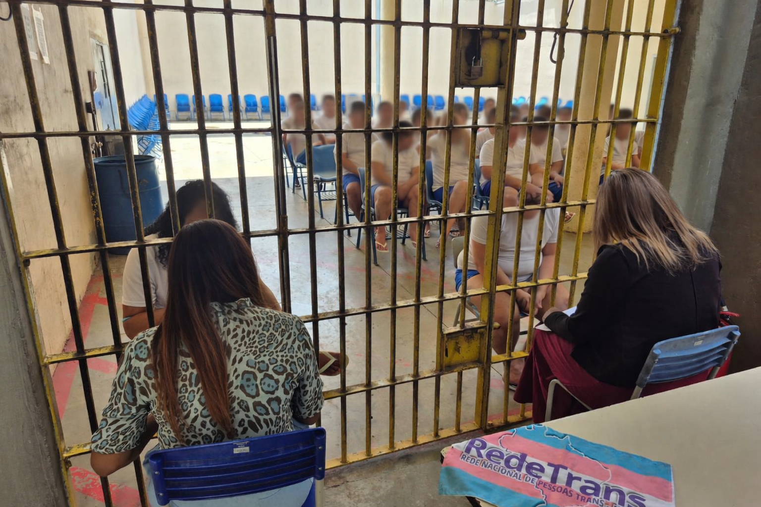 Cadeia pública do RN com ala para mulheres trans e travestis recebe ação do Mês da Visibilidade