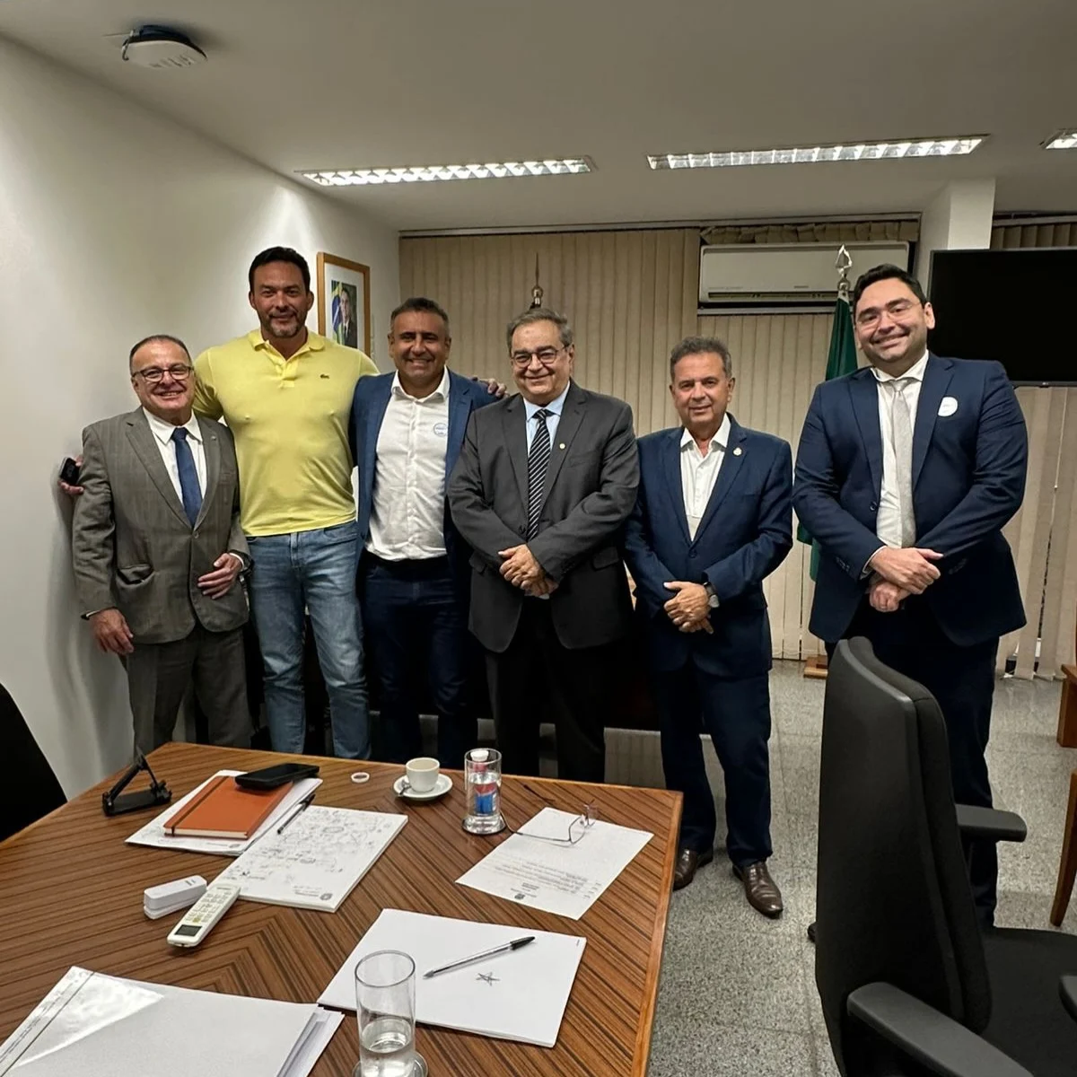 Anunciado como vice de Álvaro, Babá preside entidade de prefeitos sem ter mandato