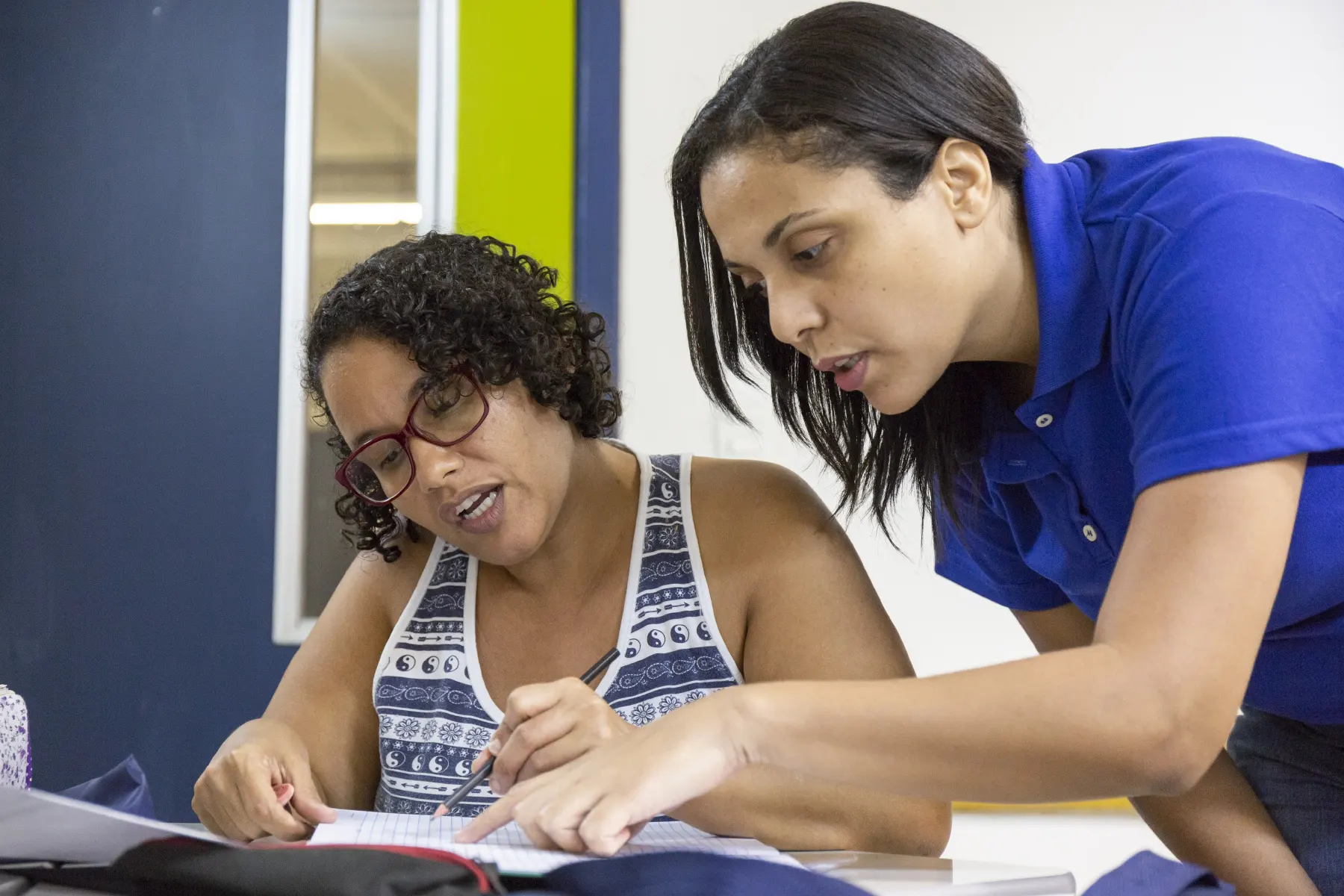 Bairro do Alecrim terá turma gratuita de alfabetização para adultos