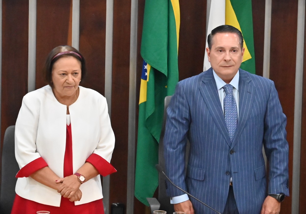Eleições 2026: Com afagos a Fátima, Ezequiel mantém mistério sobre apoio